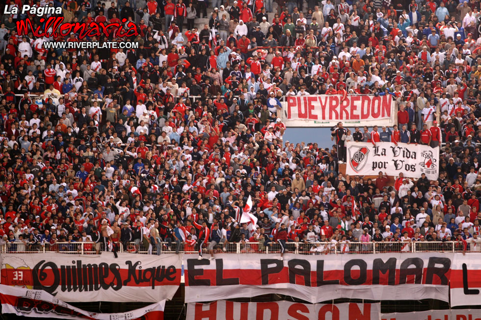 River Plate vs Banfield (CL 2009) 24